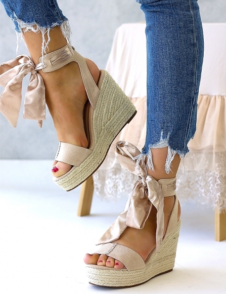 Béžové sandále Lalima