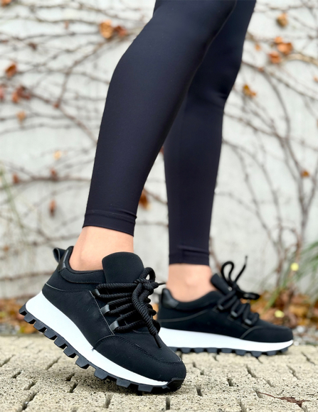 Čierne tenisky Abella