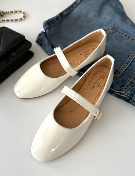 Biele balerínky Maryam