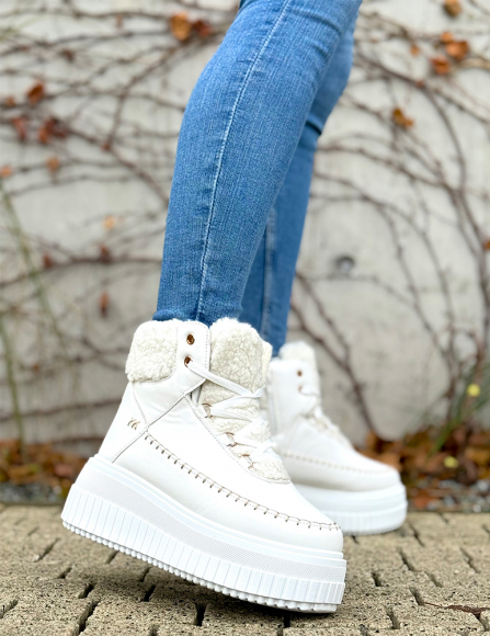 Biele topánky Tawnya