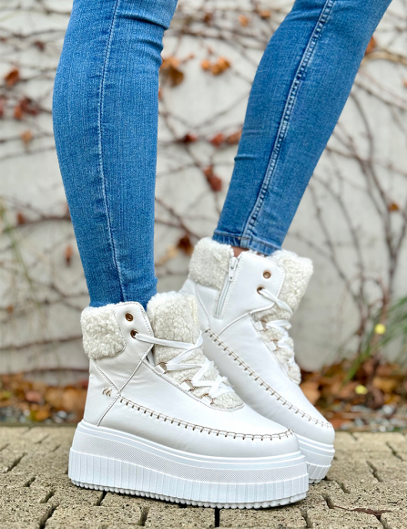 Biele topánky Tawnya