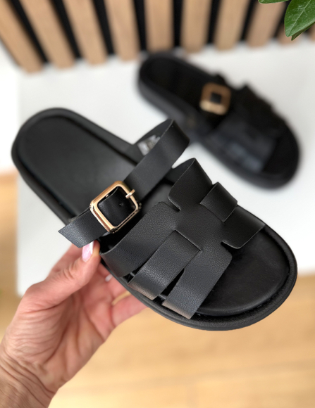 Čierne šlapky Cressida