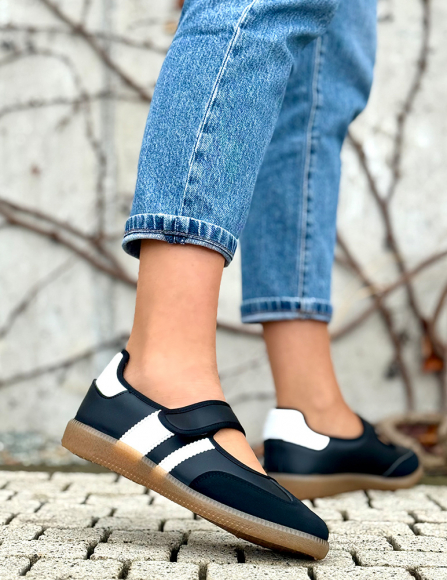 Čierne poltopánky Alaina