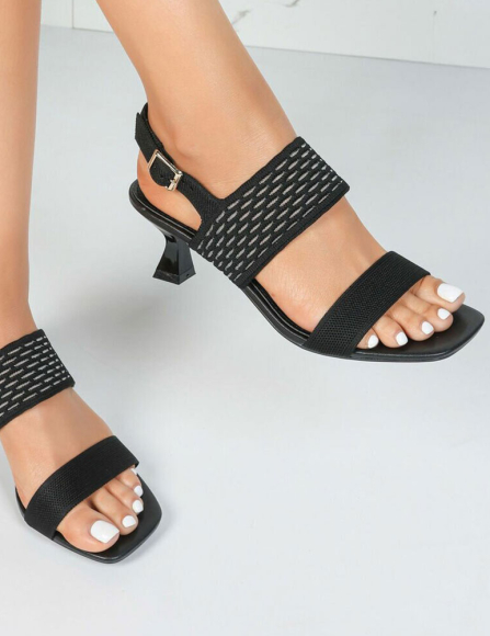 Čierne sandále Delphine