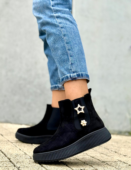 Čierne topánky Starisa