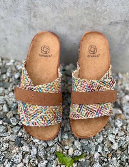 Farebné šľapky Amista