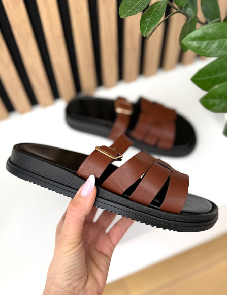 Hnedé šlapky Cressida