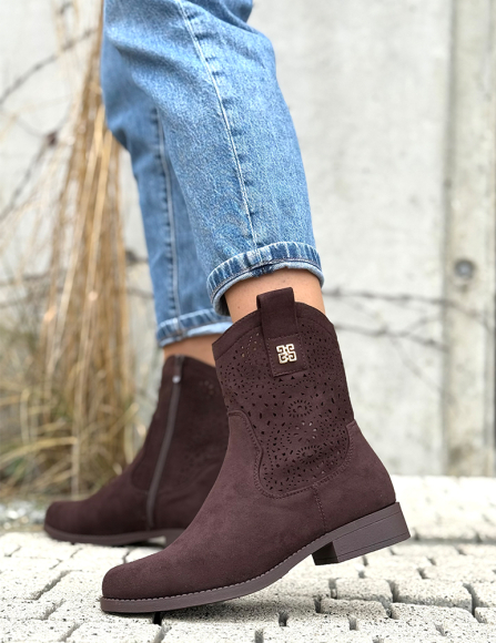 Hnedé čižmy Giuliana