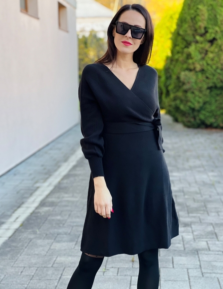 Čierne šaty Leandra 