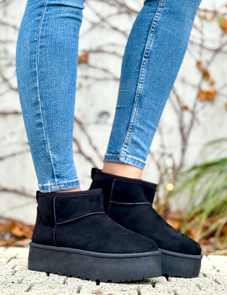 Čierne snehule Mindy