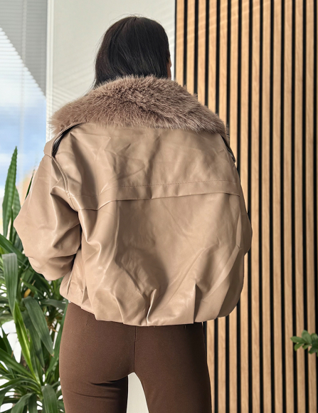 Svetlohnedá bunda Yuka