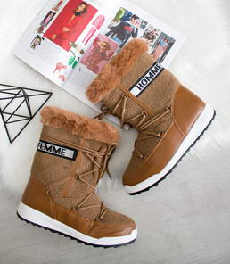 Camel snehule Matilda