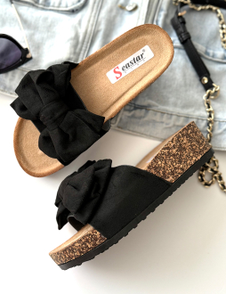 Čierne šlapky Serenity