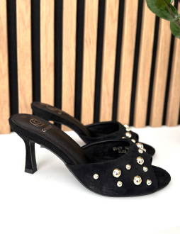 Čierne šlapky Sorrel