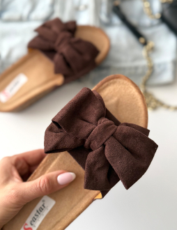 Hnedé šlapky Serenity