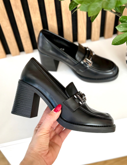 Čierne poltopánky Elora